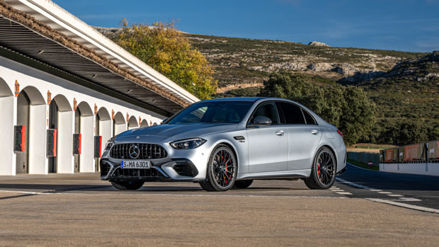 Mercedes-AMG C63S 2023 front 3/4 track