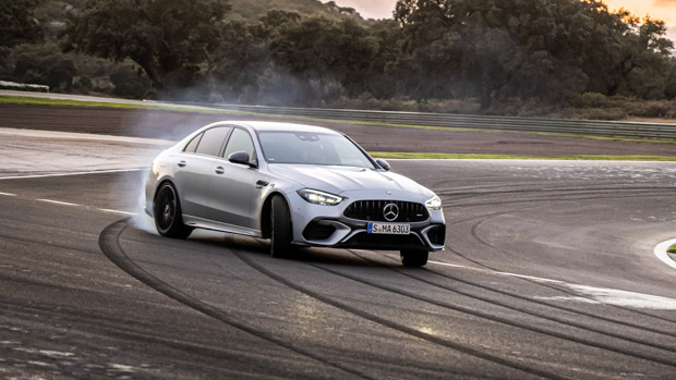 Mercedes-AMG C63S 2023 track drifting