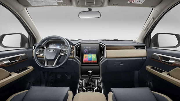 2023 JAC T9 interior