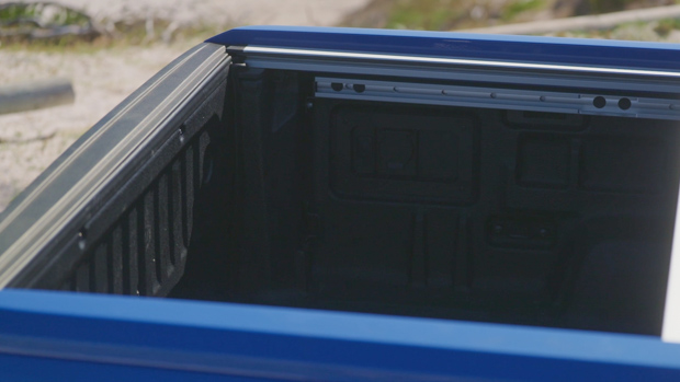 Volkswagen Amarok (Aus) 2023 tray