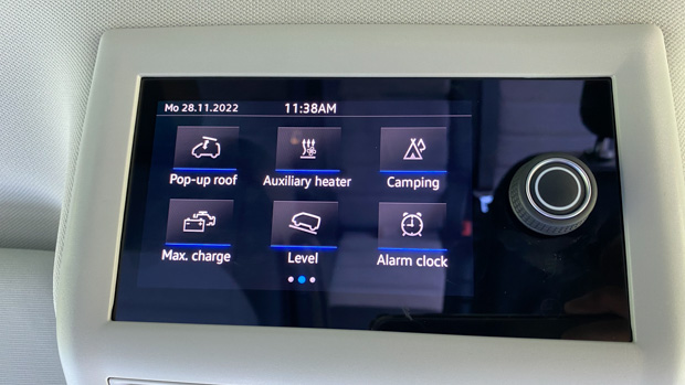 Volkswagen California Beach 2022 control panel