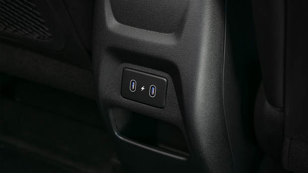 Hyundai Venue 2023 rear USB-C ports