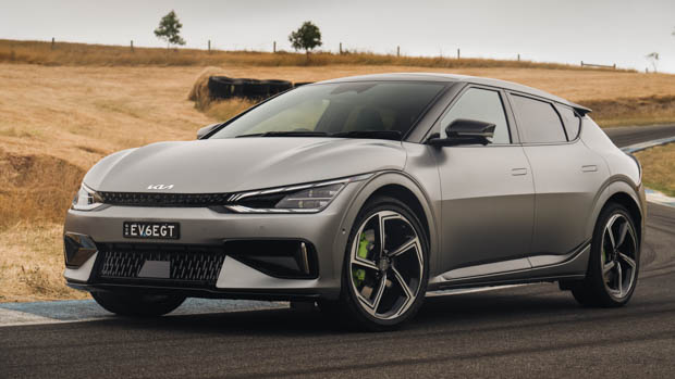 2023 Kia EV6 GT front 3/4 static