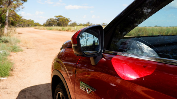 Mitsubishi Outlander PHEV Aspire LT 2022 mirror