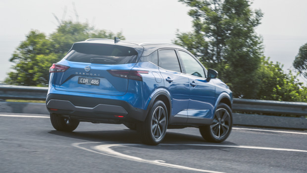 Nissan Qashqai Ti 2023 rear 3/4