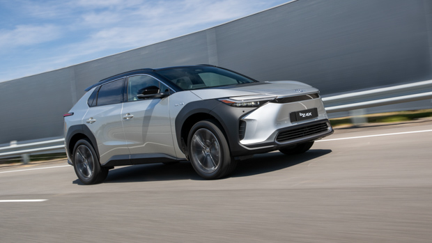 Toyota BZ4X 2023 front 3/4 driving