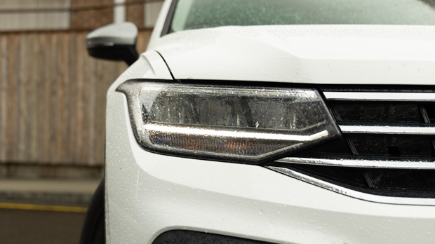 Volkswagen Tiguan Allspace 110TSI Life 2022 headlight