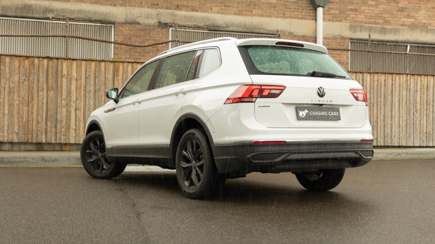 Volkswagen Tiguan Allspace 110TSI Life 2022 rear 3/4 2