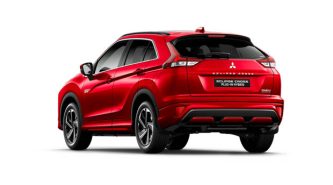 Mitsubishi Eclipse Cross PHEV 2023: vehicle-to-load capabilities added as part of MY23 update