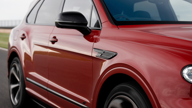 Bentley Bentayga S 2023 mirror