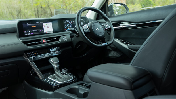 Kia Seltos GT-Line AWD 2022 interior 2