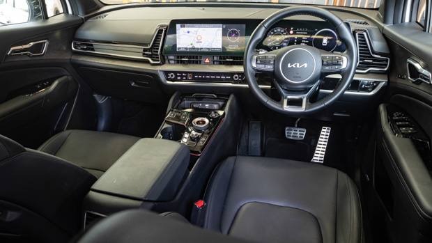 Kia Sportage GT-Line 1.6T 2023 interior