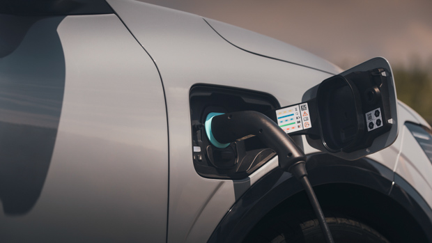 Renault Megane E-Tech 2023 charging