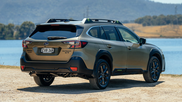 Subaru Outback XT Sport 2023 rear 3/4