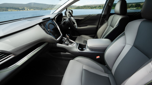 Subaru Outback XT Sport 2023 seats