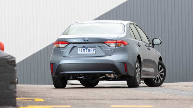 Toyota Corolla Ascent Sport Hybrid rear 3/4