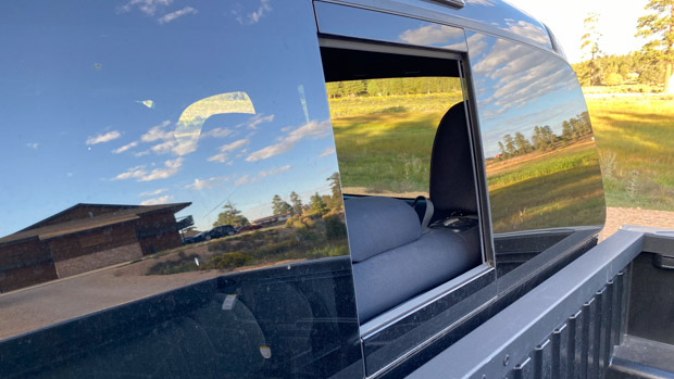 Toyota Tacoma 2023 rear window