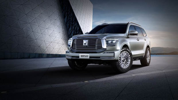 GWM Tank 500 silver front 3/4