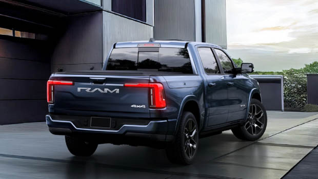 2023 RAM 1500 REV rear 3/4