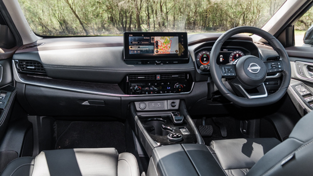 Nissan X-Trail Ti-L E-Power 2023 interior front