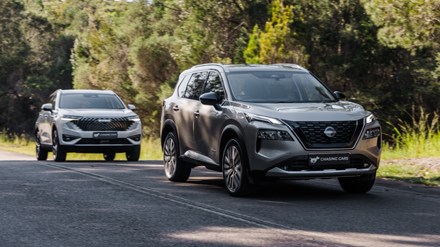 Nissan X-Trail Ti-L E-Power v Haval H6 Ultra Hybrid 2023 driving front