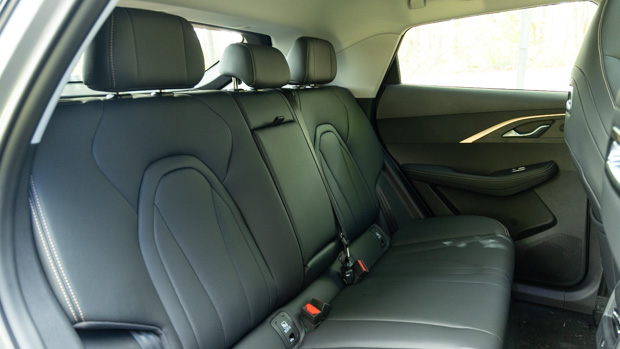 Chery Omoda 5 2023 back seat