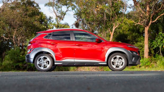 Hyundai Kona Elite 2022 side