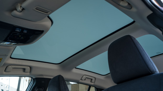 2023 Lexus RZ 450e sunroof
