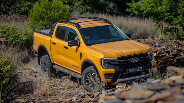 2023 Ford Ranger Wildtrak X off-road front