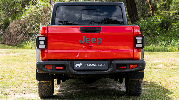 Jeep Gladiator Rubicon 2023 rear