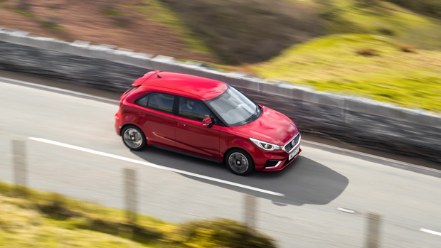 MG 3 2021 front driving
