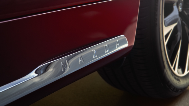 Mazda CX-90 2023 badge 2