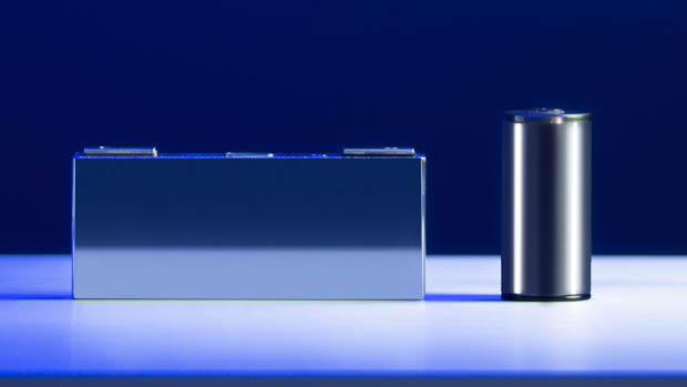 BMW round battery cell vs prismatic cell