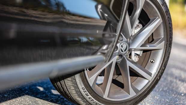 Skoda Kodiaq Sportline 2023 wheel