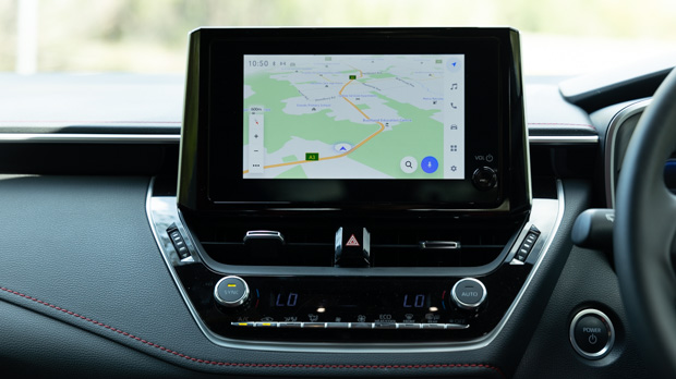 Toyota Corolla ZR Hybrid 2023 touchscreen