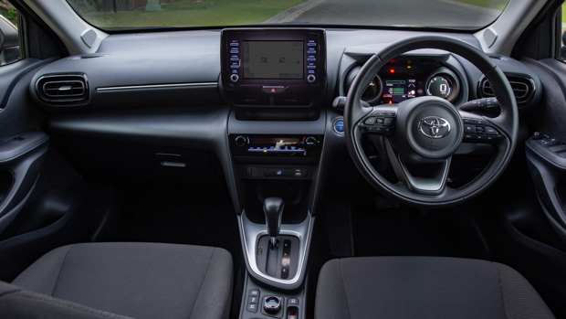 Toyota Yaris Cross GXL Hybrid AWD 2022 interior 2