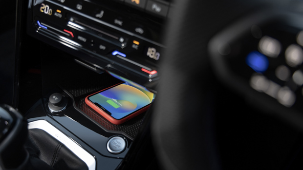 Volkswagen T-Roc R Grid Edition 2023 charger