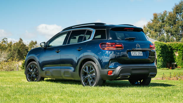 2023 Citroen C5 Aircross Sport rear 3/4