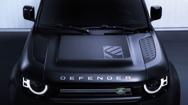 2023 Land Rover Defender 130 Outbound bonnet details