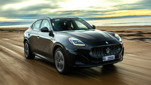 2024 Maserati Grecale Folgore front beach driving