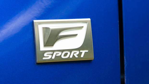Lexus RX 350 F Sport 2023 badge