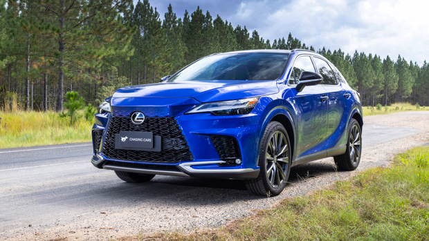 Lexus RX 350 F Sport 2023 front 3/4