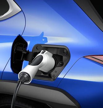 BMW i4 Gran Coupe charging port feature image