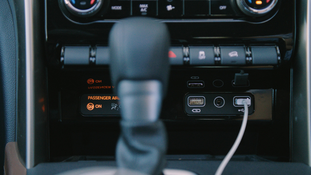 Mahindra Scorpio 2023 USB