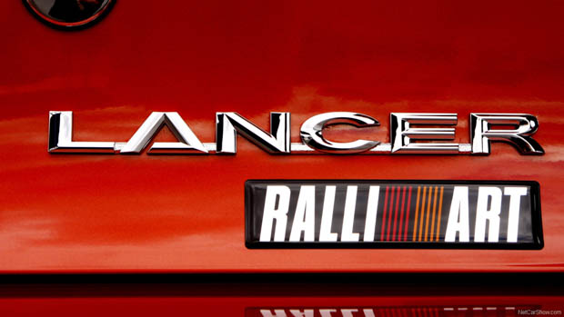 Mitsubishi Lancer Ralliart badging