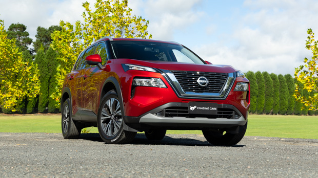 Nissan X-Trail ST-L FWD 2023 front 3/4 2