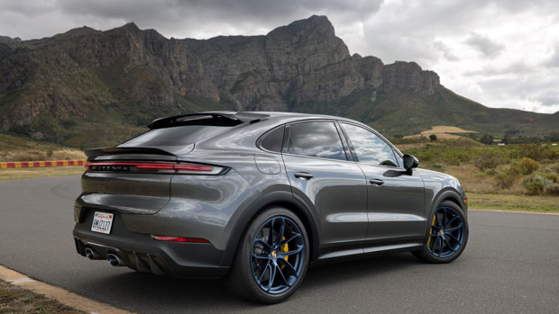 2024 Porsche Cayenne Turbo GT rear