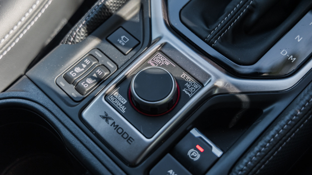 Subaru Forester 2.5i-S 2023 interior x-mode