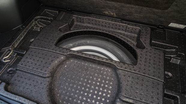 Subaru Forester 2.5i-S 2023 interior boot spare