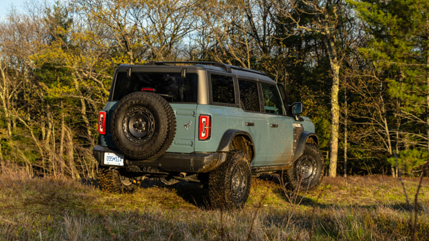 Ford Bronco Everglades 2023 rear 3/4 3